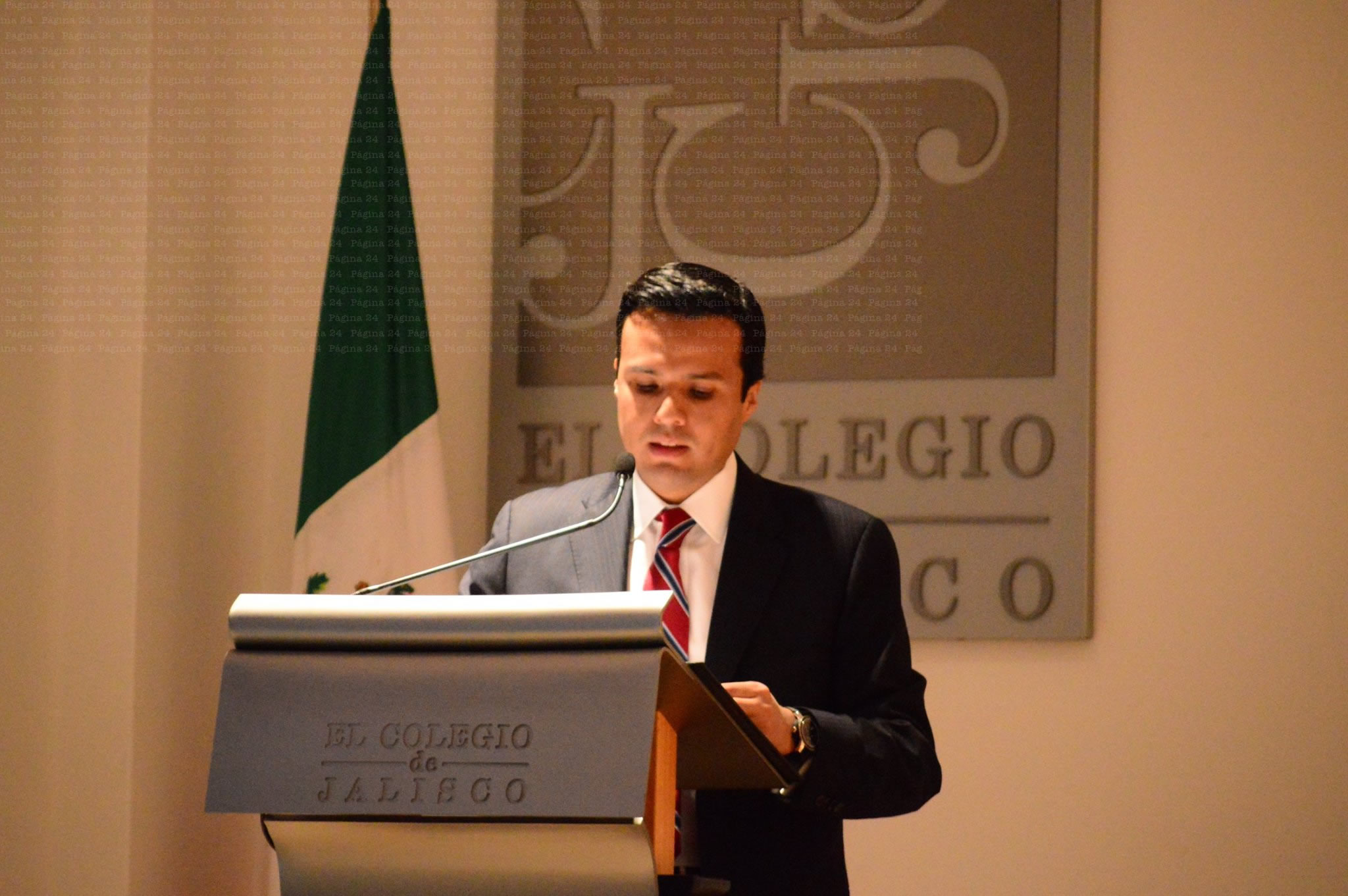 “Varias obras se planearon por fases y lo peor que podemos dejar hacer es que haya elefantes blancos”, dijo el alcalde de Zapopan, Héctor Robles Peiro, a su regreso de Francia/Foto: Cortesía