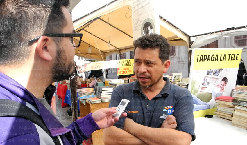 César Gómez Diz, presidente de la Asociación de Libreros de Aguascalientes (Foto: Juan Carlos Gómez)