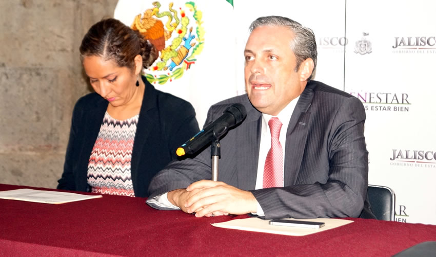 En la Secretaría de Movilidad, encabezada por Mauricio Gudiño, hay completa incompetencia técnica, falta de voluntad política y sobre todo una importante descoordinación entre sus áreas, lo que ha generado que cada día más camiones de transporte urbano cobren la tarifa de 7 pesos, sin garantizar un verdadadero servicio de calidad, del cual no hay avances, tronó el observatorio de movilidad/Fotos: Archivo Página 24