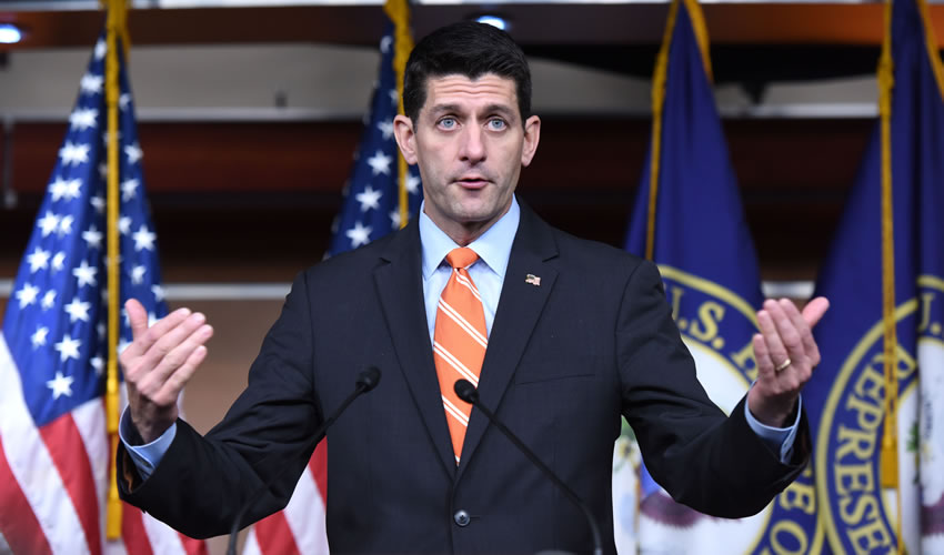 Washington, EU.- Paul Ryan, sostiene el mazo después de haber sido reelegido como presidente de la Cámara de Representantes estadounidense (Foto: Xinhua)