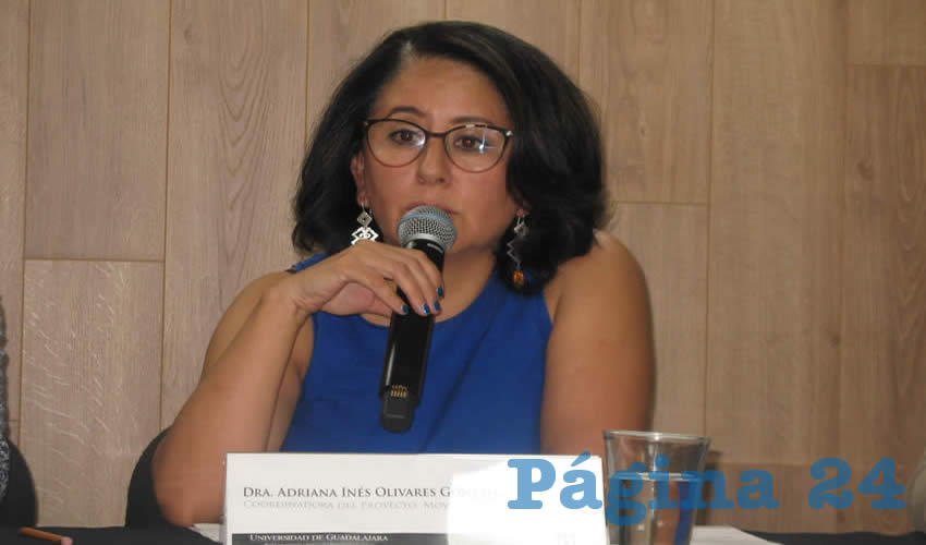 “El tema de la caminabilidad es un tema muy importante en la ciudad, y es una cosa que se ha perdido. Hay trayectos que por la misma estructura de la ciudad en términos de funcionamiento, tenemos que usar el automóvil”, explicó la doctora Adriana Inés Olivares González/Foto: Francisco Tapia