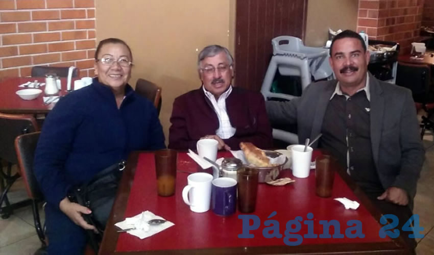 En Las Antorchas almorzaron Leticia Villegas, su esposo Arturo León García y el abogado Jesús Fernando Rodríguez González