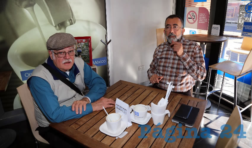 En Café Punta del Cielo departieron Juan Castaingts, investigador en la UNAM, y Eduardo Marín Jáuregui, titular de la Comisión Estatal de los Derechos Humanos en Aguascalientes
