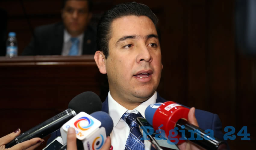 Gustavo Alberto Báez Leos, diputado local