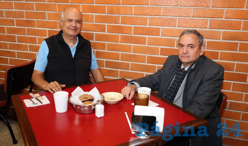 En Las Antorchas almorzaron José Alfredo Andrade García y Rigoberto Alonso Delgado, presidente de la Sala Administrativa y Electoral