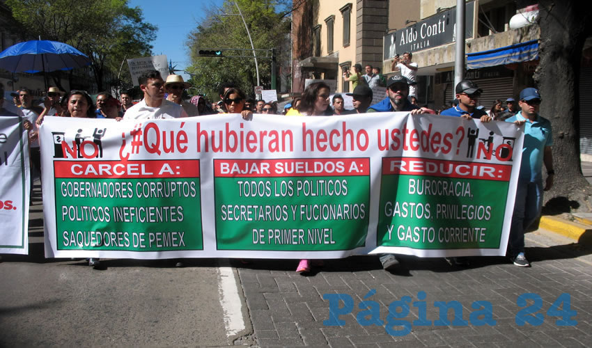 A la absurda pregunta de qué hubiéramos hecho, los ciudadanos respondieron: encarcelar a los corruptos, bajar sueldos de los políticos y reducir la burocracia; así de simple, en vez de chingar a 120 millones de mexicanos todos los días