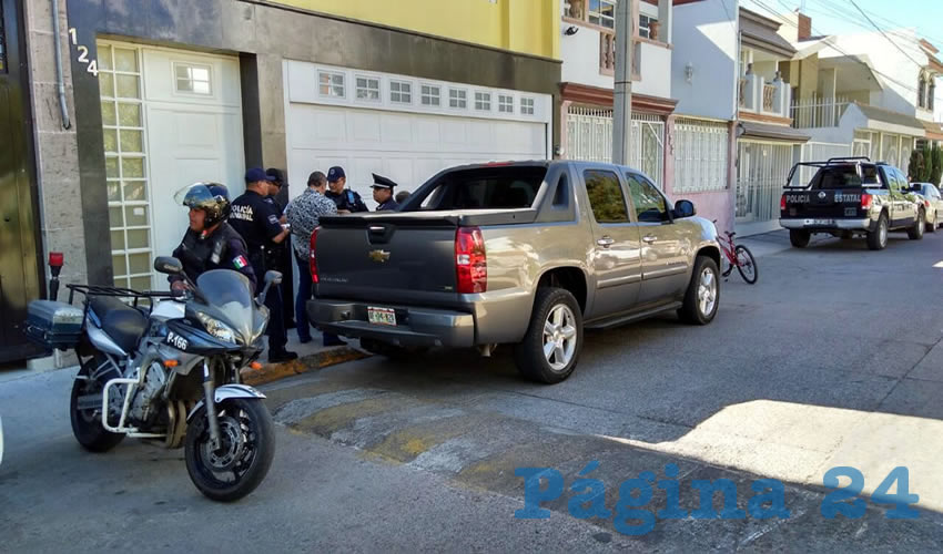 Los cacos sorprendieron al dueño del domicilio cuando se disponía a abordar su vehículo Chevrolet Avalanche
