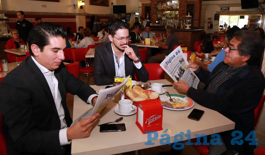 En el restaurante Mitla almorzaron Guillermo Reed Frausto, Jaime Mercado e Ignacio Ruelas Olvera, presidente del Consejo Local del INE