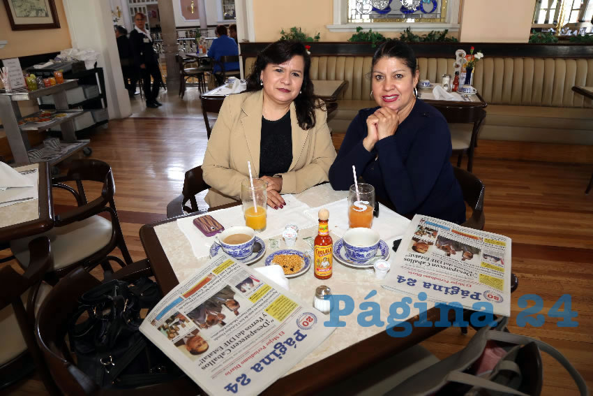 En Sanborns Francia almorzaron Rosa María López Cruz y Evelyn Delgado Villalobos