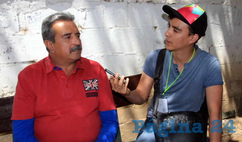 Arturo Salas Carreón, participante de la Procesión: “La mayoría de los que participan en la cofradía del Santo Encuentro de Jesús tenemos 30 años participando” (Foto: Rocío Castro Alvarado)