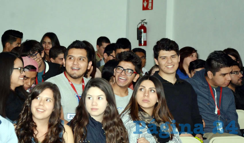 La creación de redes de conocimiento y acceso preferencial a eventos académicos es el objetivo de esta plataforma