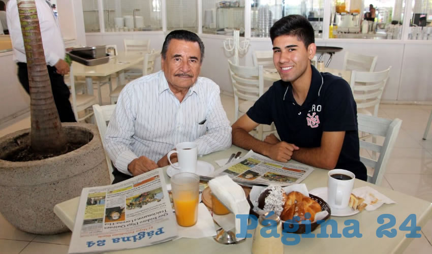 En el restaurante Del Centro tomaron sus primeros alimentos el arquitecto Francisco Cerrillo Salas y su hijo Osvaldo Cerrillo Quiñones
