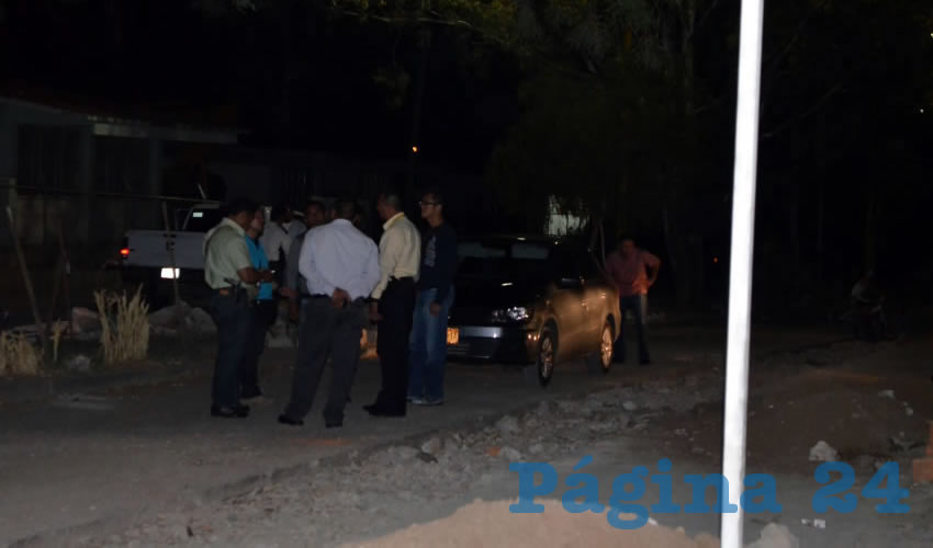 El vehículo Volkswagen Vento fue localizado sobre la avenida Mariano Azuela, en la colonia Insurgentes