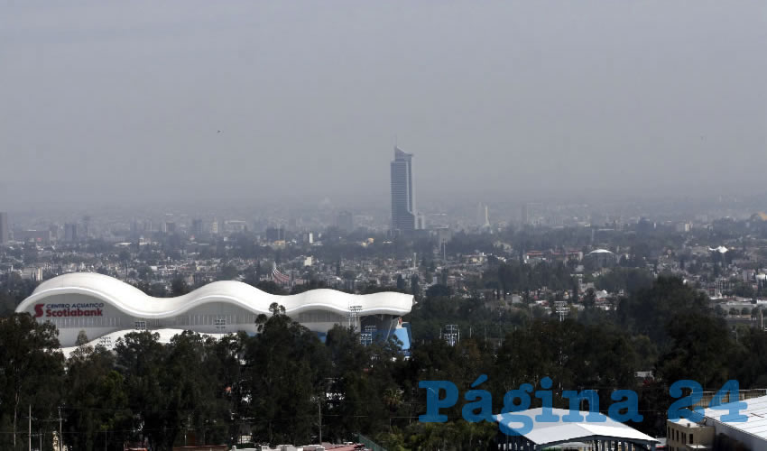Debe cumplirse con el programa de verificación controlada en Jalisco; sin embargo el mismo gobierno no hace campañas ni multa a quienes no han afinado, lo que genera que miles de vehículos sigan contaminando diariamente/Foto: Cuartoscuro
