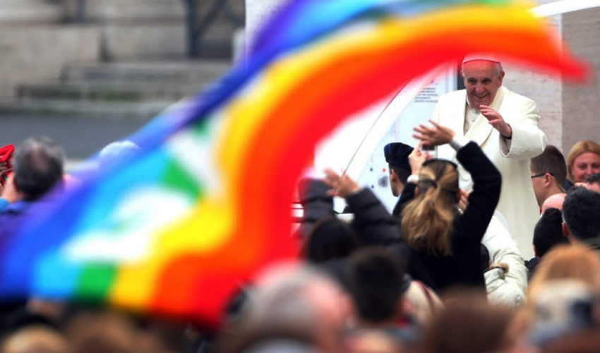 “No esperábamos una respuesta. Recibir una carta de El Vaticano, con sello y fotografía autografiada del Papa ¡es la gloria!” (Foto: Cortesía)