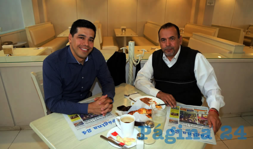 En el restaurante Del Centro almorzaron Leonardo Montañez Castro, secretario del Ayuntamiento de Aguascalientes, y Refugio Alfaro Guerrero