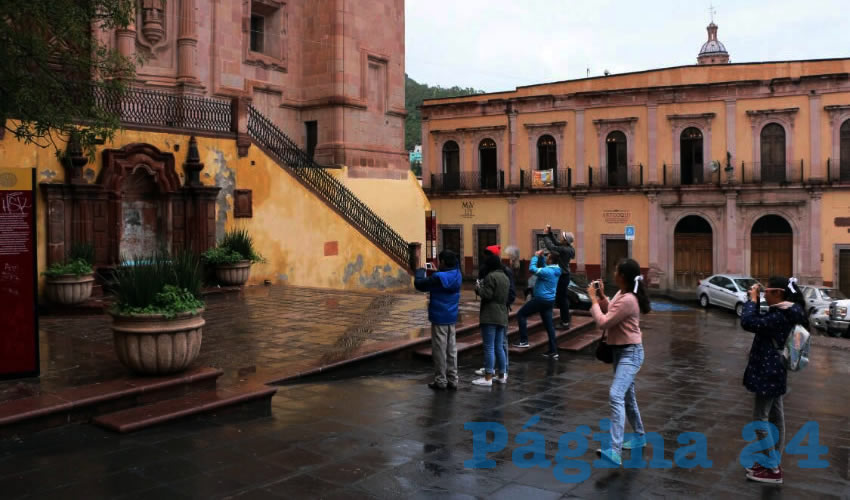 El curso-taller de fotografía puede mantener un esquema permanente de formación