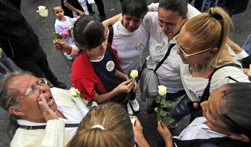 Protesta de familiares de personas desaparecidas en Jalisco, en la explanada del Teatro Degollado/Foto: Cuartoscuro