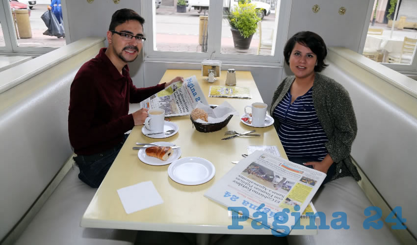 Jaime Esparza González y Quendy Recinos Mendoza compartieron el pan y la sal en el restaurante Del Centro