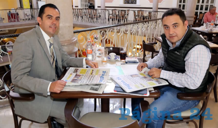 En Sanborns Francia almorzaron Manuel Alejandro González Martínez, secretario de Desarrollo Rural y Agroempresarial; y Antonio Martín del Campo Márquez