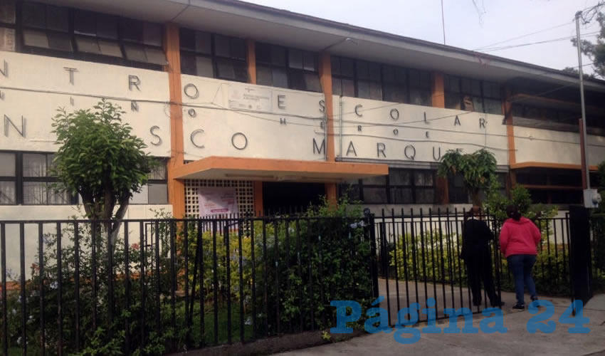 Padres y directivos de la escuela primaria Francisco Márquez tienen al menos un par de años denunciando el arbolado enfermo que tienen alrededor. Aunque el peligro es inminente, el ayuntamiento tapatío no los ha escuchado/Fotos: Francisco Tapia