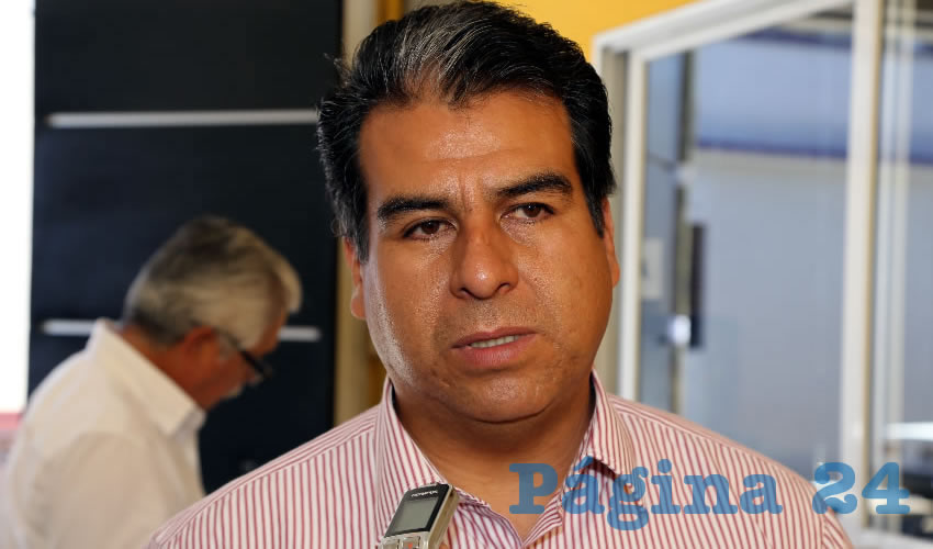 Cuahtémoc Escobedo Tejada, alcalde de Pabellón de Artega