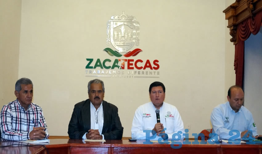 Autoridades gubernamentales en el área del campo, dieron a conocer en rueda de prensa la apertura de centros de acopio de frijol, para la región que comprenden los estados de Zacatecas, Durango y Chihuahua (Foto Merari Martínez Castro)
