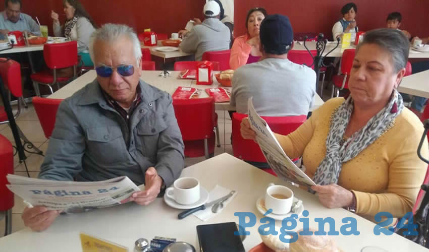 En el restaurante Mitla almorzaron José Santos Rodríguez y Patricia Zúñiga