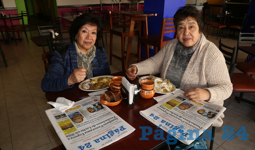 En el restaurante La Madero compartieron el pan y la sal María de los Ángeles Martínez Ramírez y Carolina Martínez Ramírez