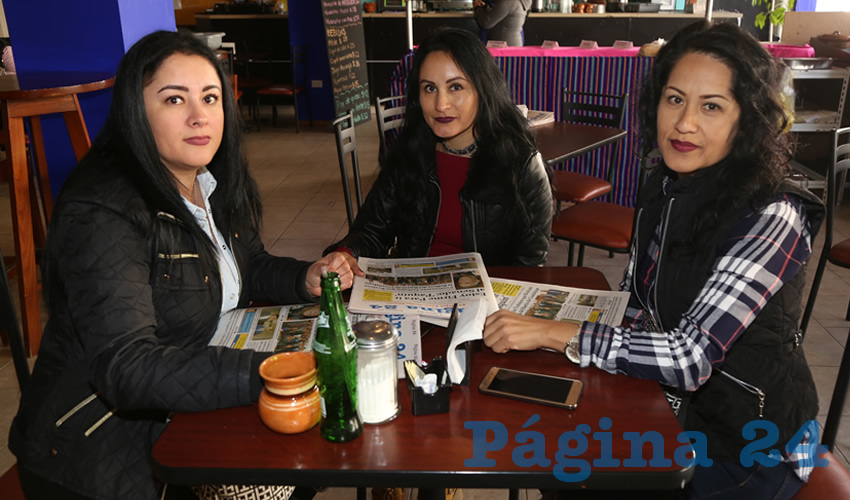 En el restaurante La Madero almorzaron las hermanas Magali Ramírez Sígala, Maty Ramírez Sígala y Mary Ramírez Sígala