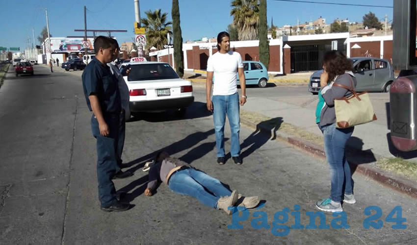 Silva Barrientos Rosales fue atropellada cuando el taxi maniobraba de reversa