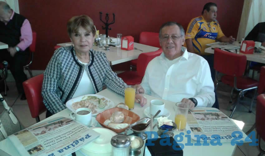 En el restaurante Mitla almorzaron Lidia Garrido y José Luis Arreola