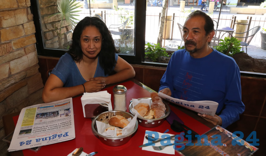 En el restaurante Las Antorchas almorzaron Liliana Rodríguez Lara y Ricardo Barba Parra