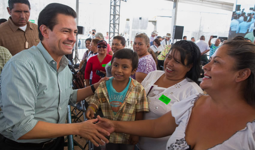 La Paz, Baja California.- Enrique Peña Nieto aseguró que su Administración se ha mantenido en la ruta correcta (Foto: Presidencia)