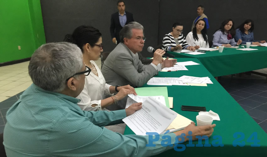 Ramón Navarro Munguía, delegado estatal de la Secretaría de Educación Pública (SEP): “Hay todo un esquema de actualización del magisterio para estar listos. Implica que los padres de familia estén enterados de lo que vamos a hacer. Este tema nos ocupa particularmente”. (Foto: Cristo González)