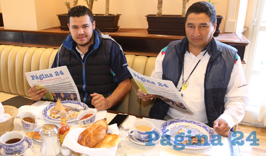 En Sanborns Francia almorzaron Adrián Ramírez Muñoz y el ingeniero Miguel Ángel Huizar Botello