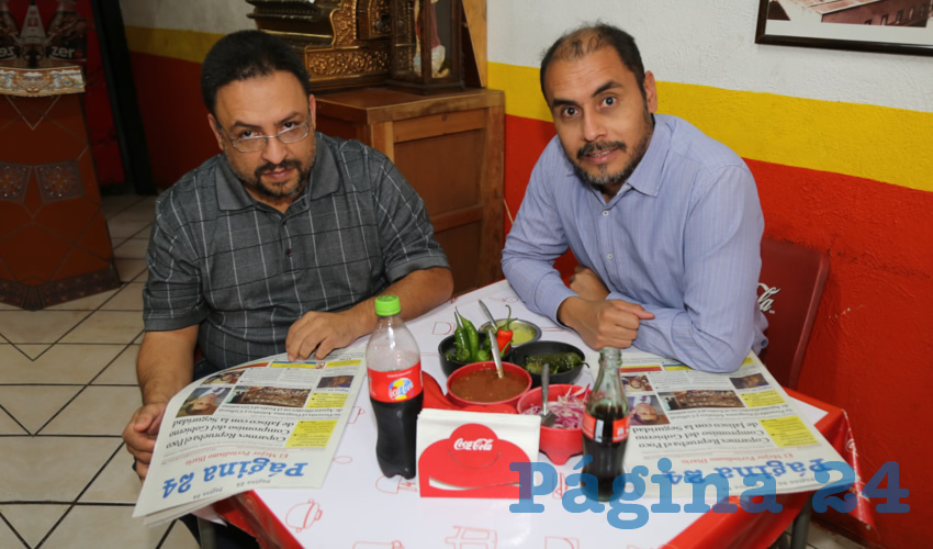 En Gorditas La Merced desayunaron Juan Héctor Ramírez Cortés y Juan Carlos Arredondo Jiménez
