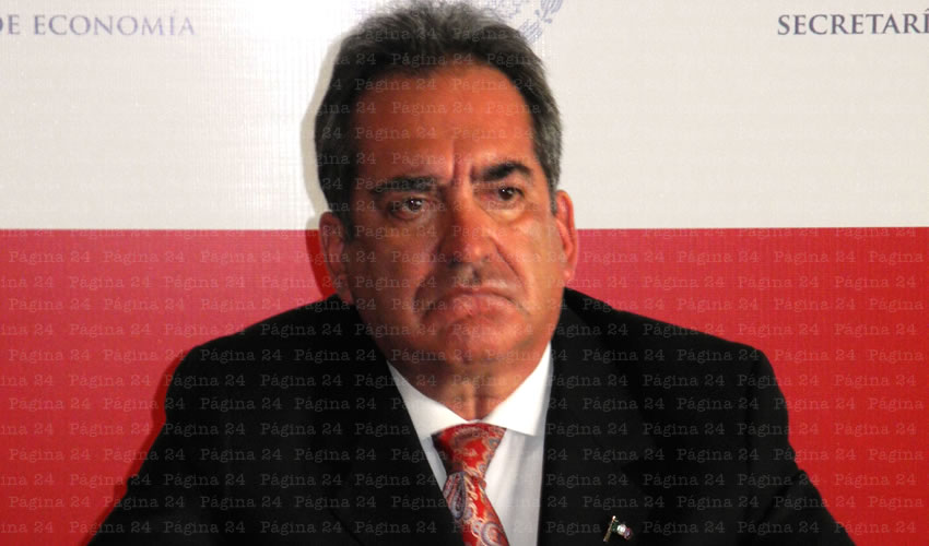 Carlos Lozano de la Torre ...represor y traidor....