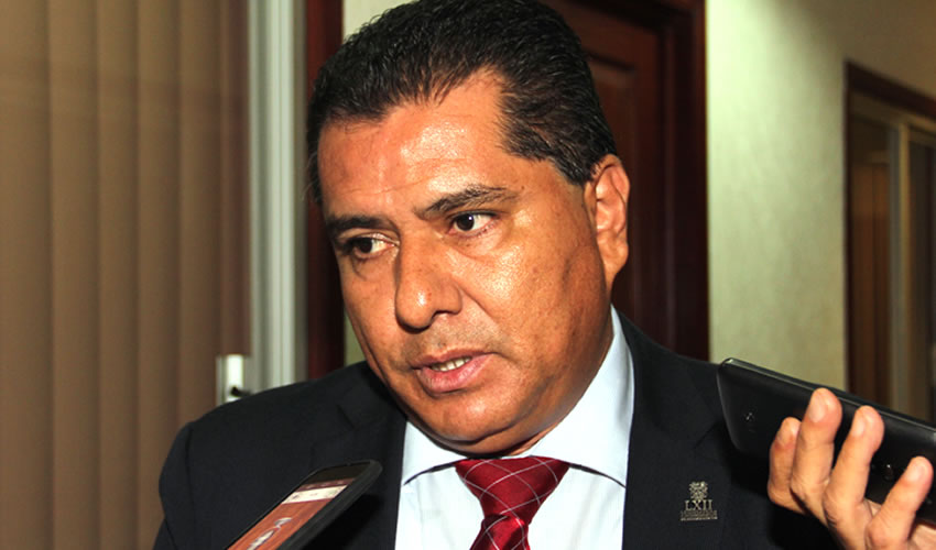 Enrique Ju&aacute;rez Ram&iacute;rez, presidente del CDE del PRI