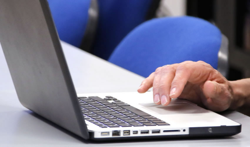 Las nuevas tecnologías permiten usar plataformas virtuales para compartir información