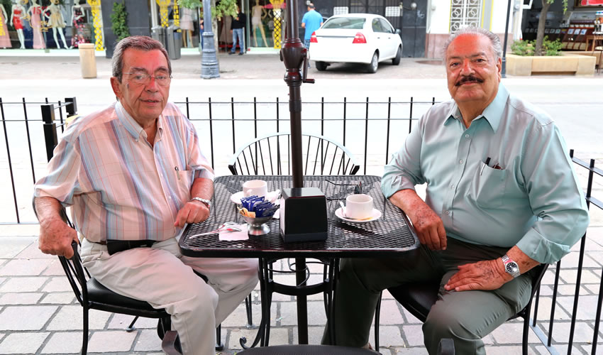 En el restaurante Mitla departieron Jos&eacute; Romo y Carlos Ronquillo