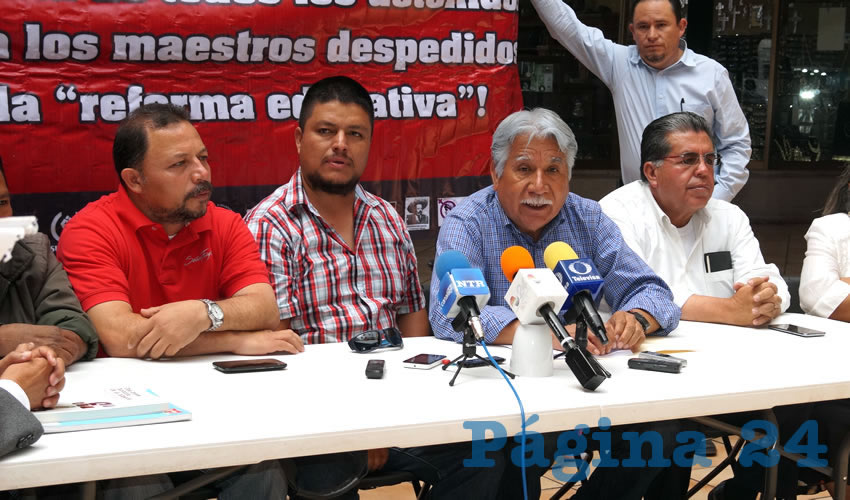 Víctor Hugo Montoya Gómez: La petición del magisterio es la abrogación y detención de la aplicación de la reforma (Foto: Merari Martínez Castro)