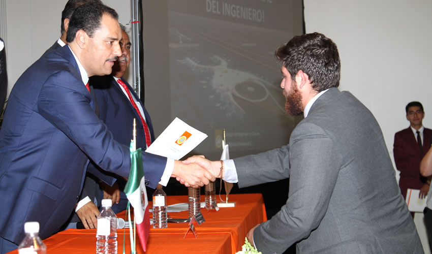 El alcalde agradeció a los integrantes del gremio por haberse sumado a los proyectos emprendidos durante su gestión
