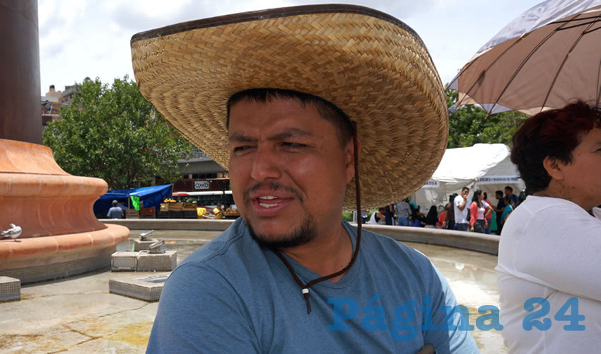 Víctor Hugo Montoya Gómez: “Silencio absoluto fue la respuesta del gobierno ante la propuesta del magisterio de la reinstalación de 26 compañeros separados del servicio” (Foto: Merari Martínez Castro)