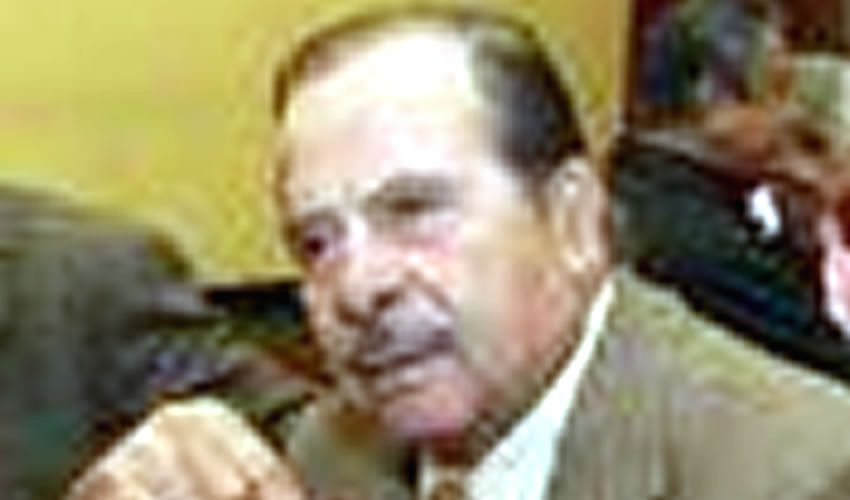 Tras gobernar Jalisco, y después de casi 30 años de carrera política, Flavio Romero de Velasco se retiró. Pero en 1998 su nombre volvió a los encabezados, cuando por orden del entonces presidente de México, Ernesto Zedillo fue metido a prisión, acusado de nexos con el narcotráfico; salió libre tres años después por falta de pruebas/Foto: Archivo Página 24