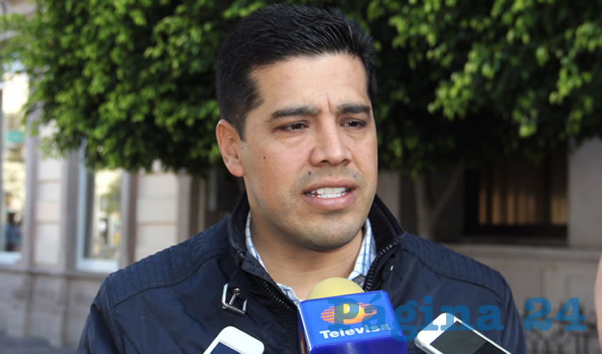 Leonardo Monta&ntilde;ez Castro, diputado local del Partido Acci&oacute;n Nacional (PAN)