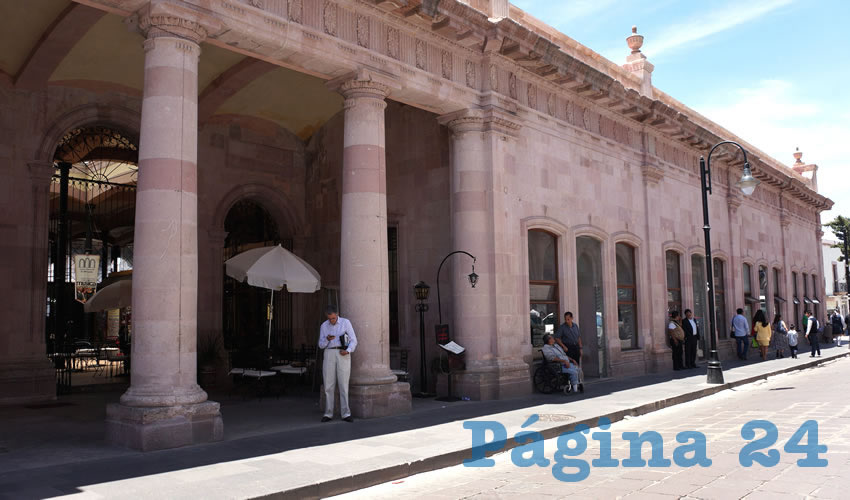 Comerciantes: Antes no habíamos firmado ningún contrato con las autoridades municipales, en específico con los gobiernos de Cuauhtémoc Calderón Galván ni el anterior gobierno priísta (Foto: Merari Martínez Castro)