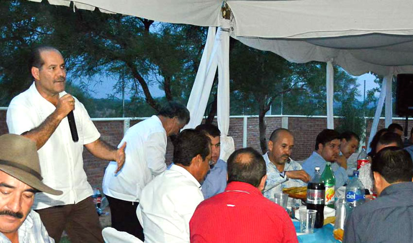 Mart&iacute;n Orozco Sandoval se reuni&oacute; con empresarios de diversos giros en el municipio de Calvillo para agradecerles la confianza