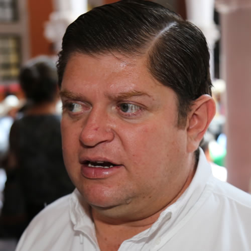 Mario Antonio Guevara Palomino, delegado estatal del Infonavit, tiene una herida muy profunda