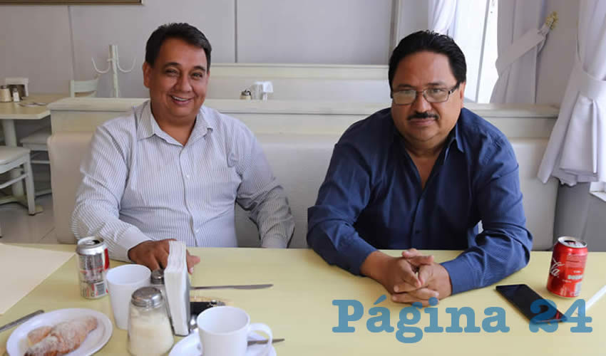 En el restaurante Del Centro almorzaron David Hern&aacute;ndez Vall&iacute;n, connotado panista y Fernando Alf&eacute;rez Barbosa, consejero nacional de Morena 